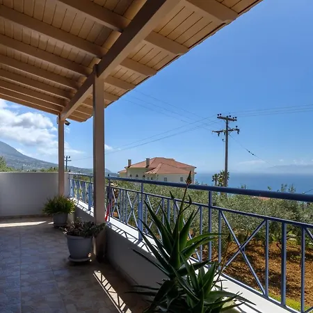 Artemis - Luxury Over Lourdas Bay Casa vacanze